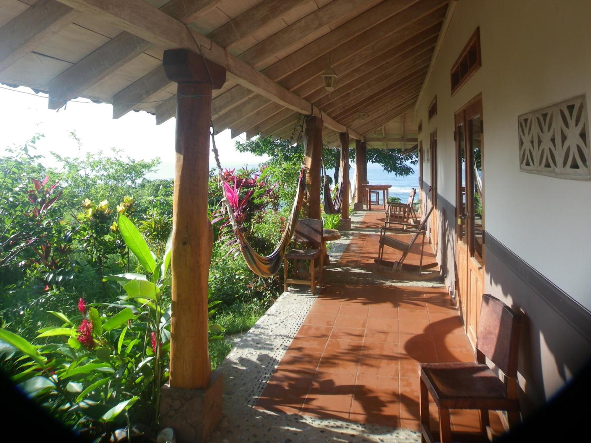 Hotel Kambutaleko Cambutal Exterior photo
