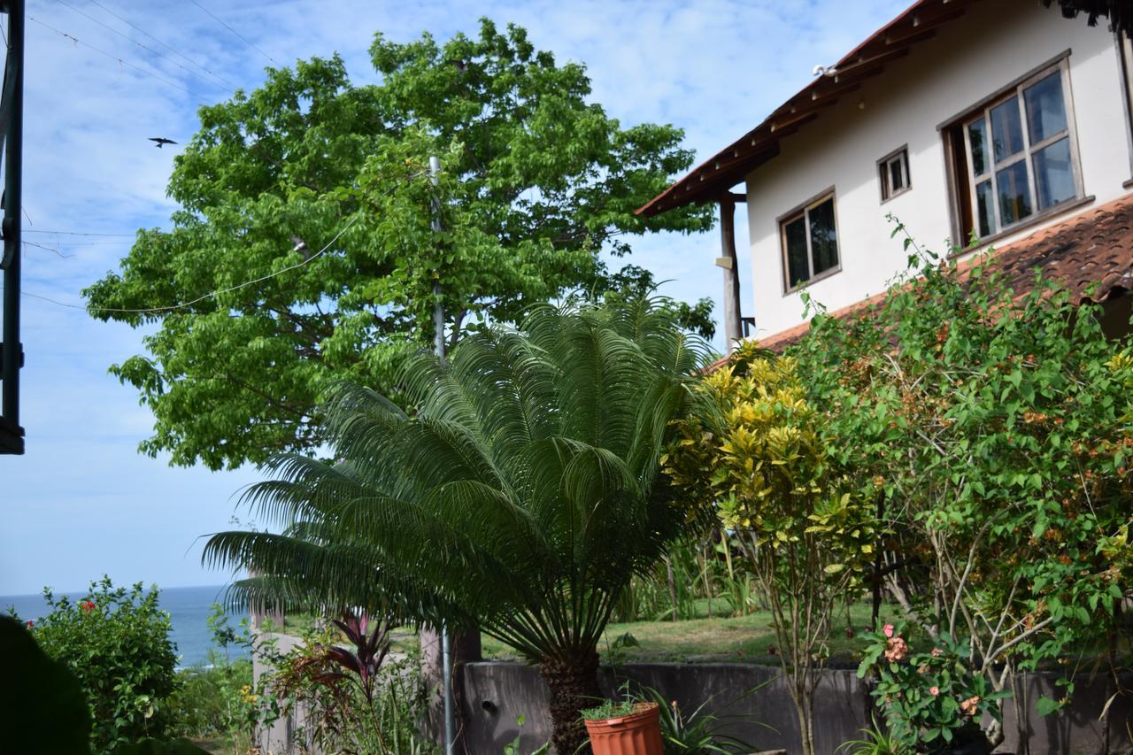 Hotel Kambutaleko Cambutal Exterior photo